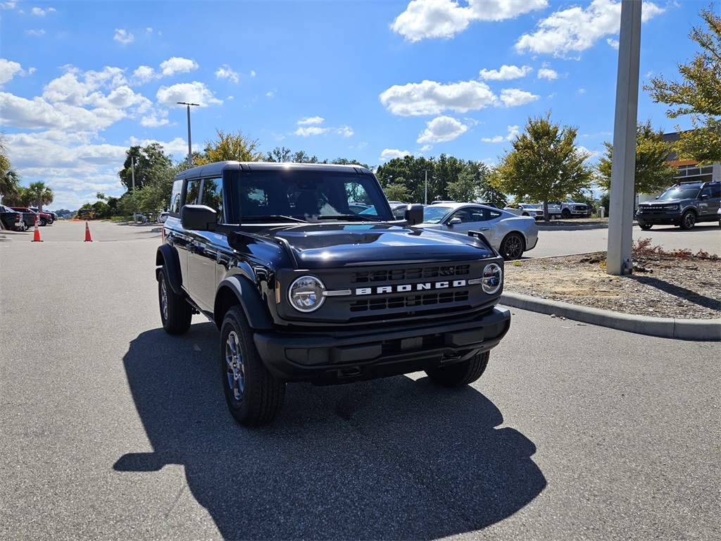 2025 Ford Bronco Big Bend photo 2