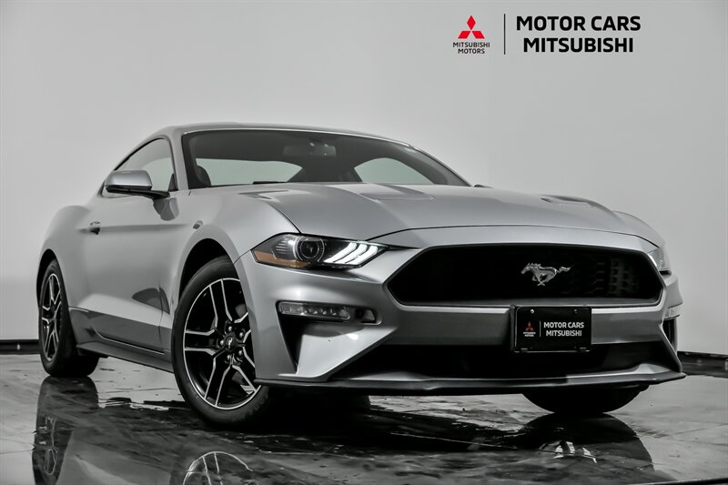 2020 Ford Mustang EcoBoost Premium's photo