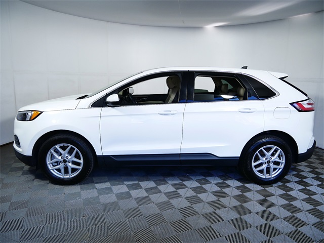2023 Ford Edge SEL photo 5