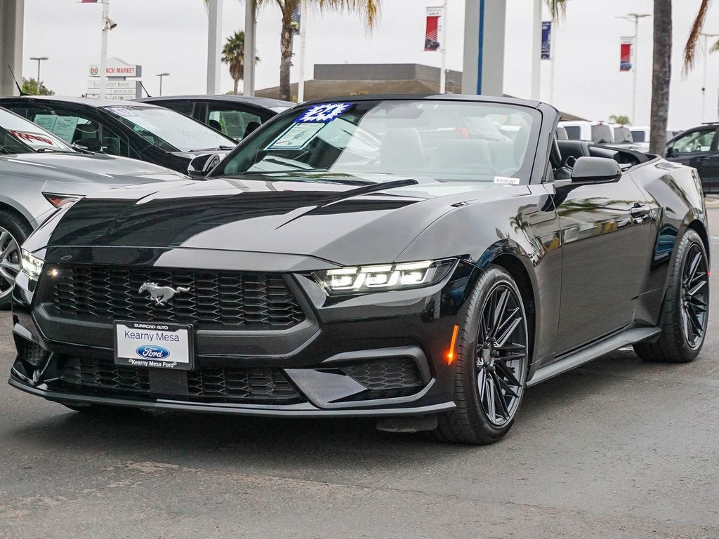 2024 Ford Mustang EcoBoost Premium photo 3