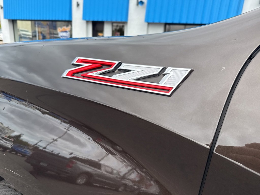 2019 Chevrolet Silverado 1500 LT photo 19