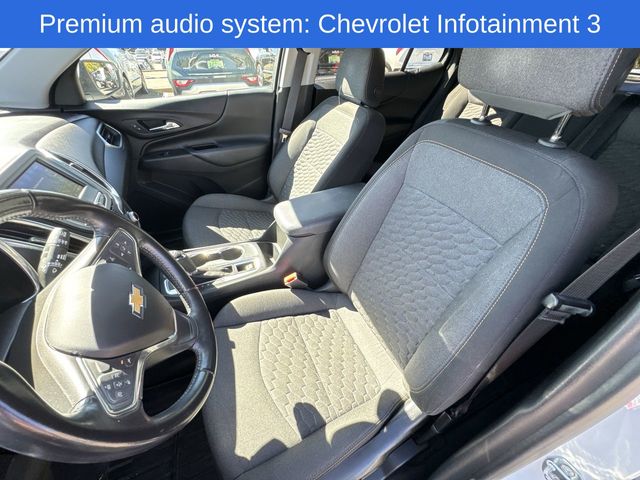2020 Chevrolet Equinox LT photo 11