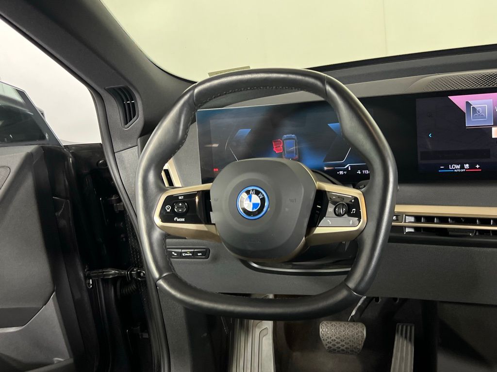 2024 Bmw iX photo 13