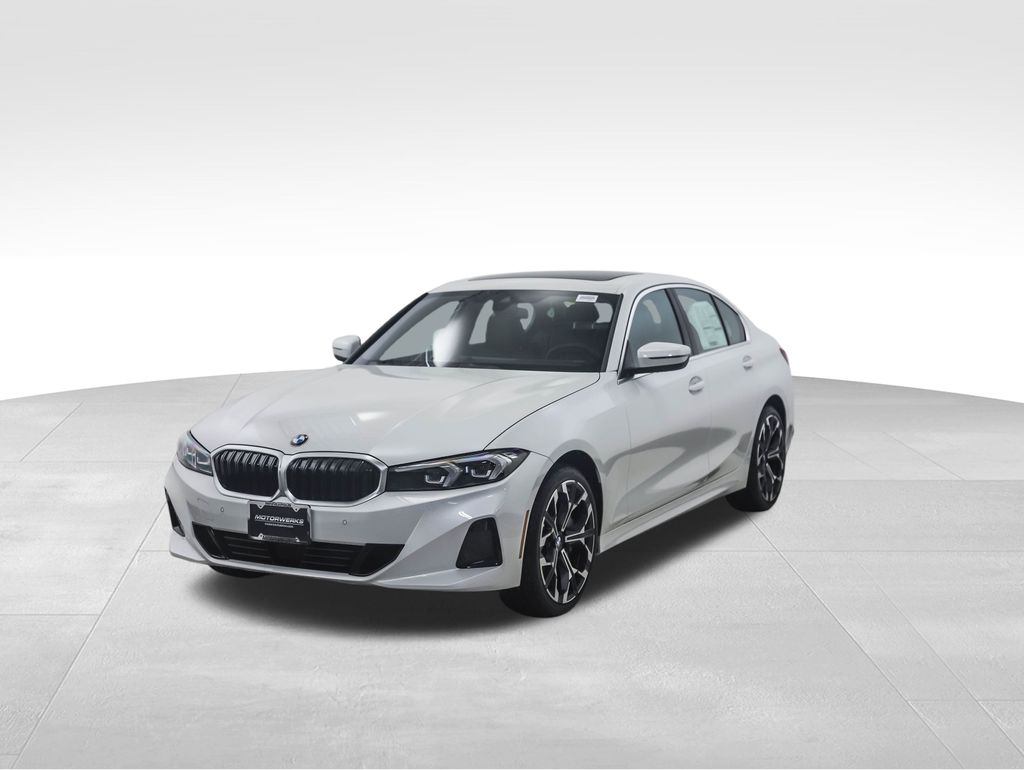 2025 BMW 3 Series 330i's photo