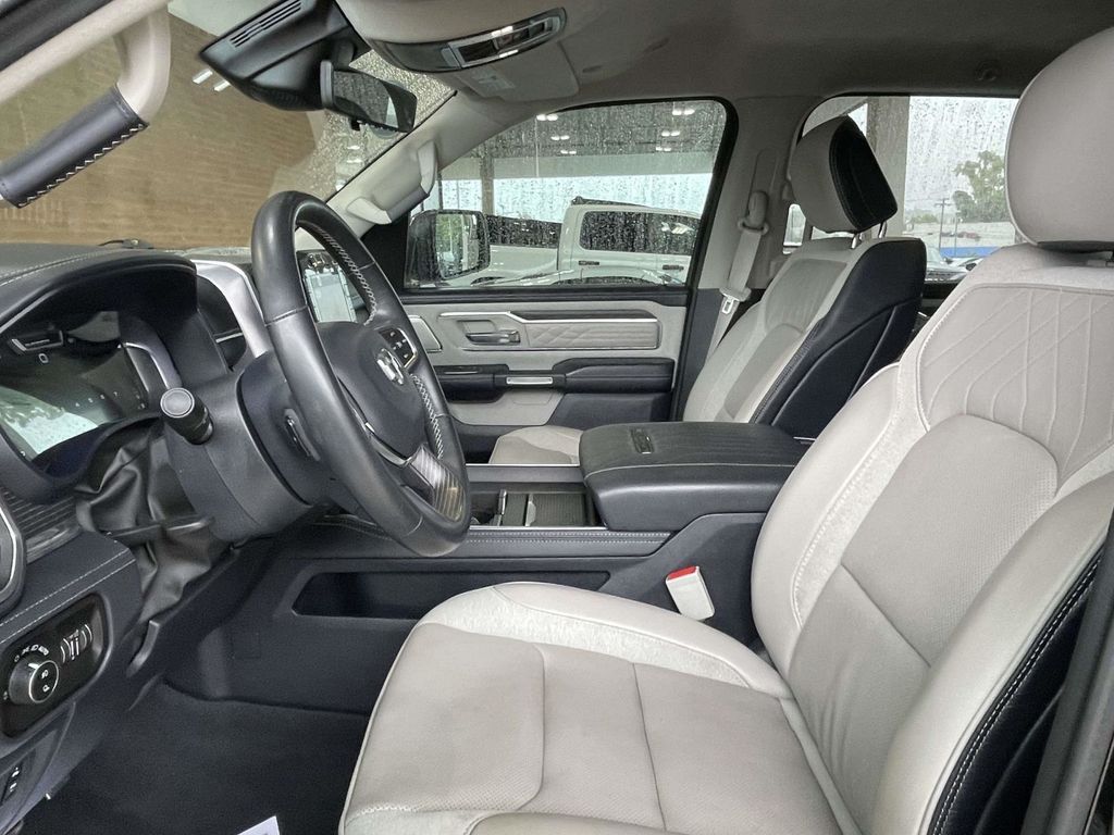 2023 Ram 1500 Limited photo 23