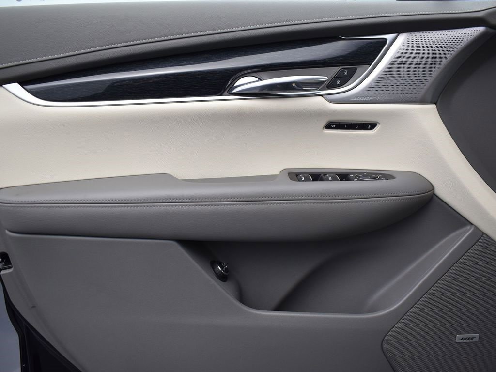 2022 Cadillac XT6 Premium Luxury photo 6