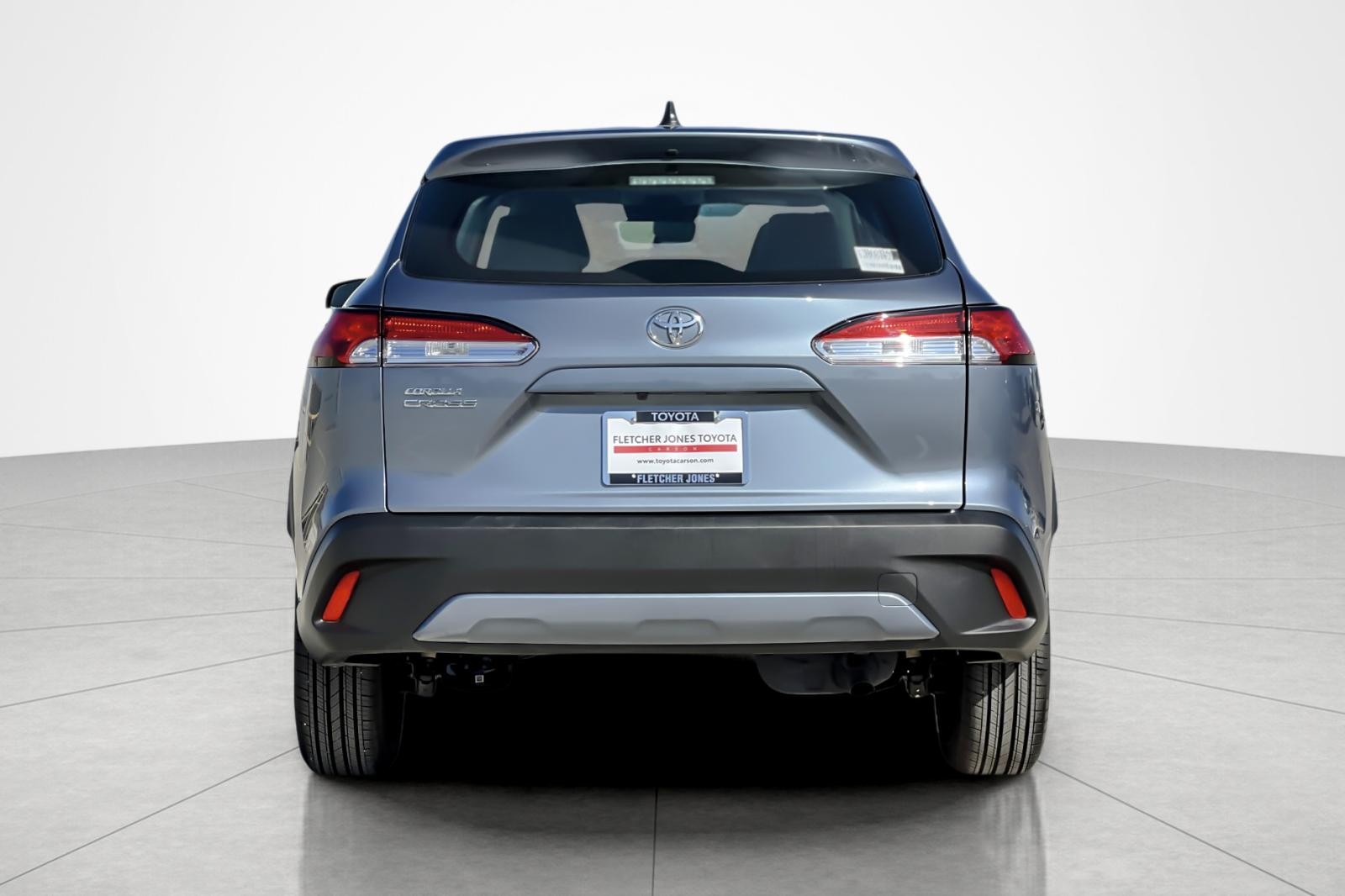 2025 Toyota Corolla Cross L photo 4