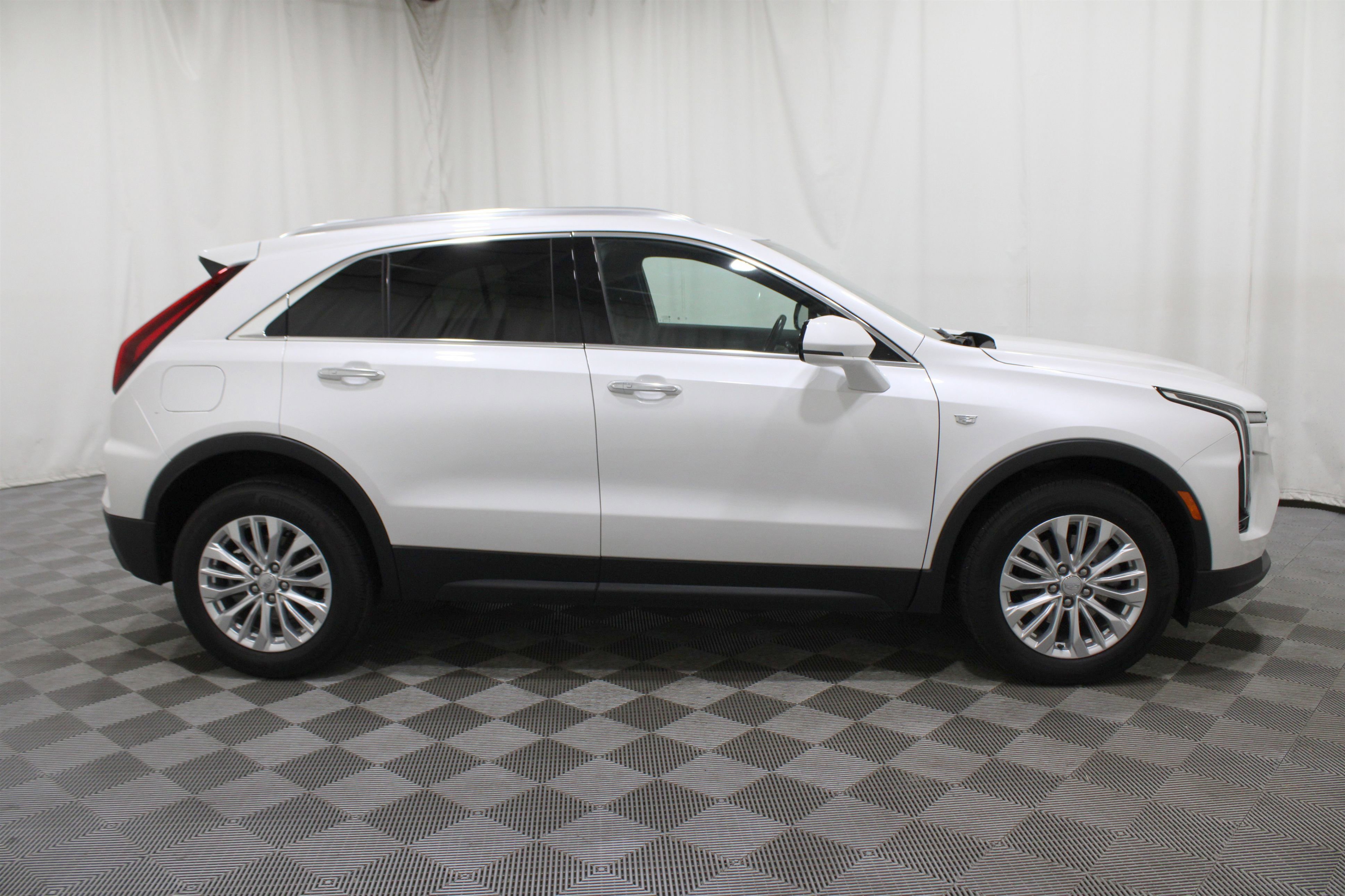 2024 Cadillac XT4 Luxury photo 24