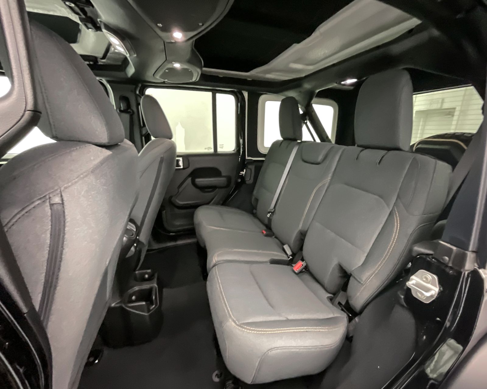 2024 Jeep Wrangler Sport S photo 10