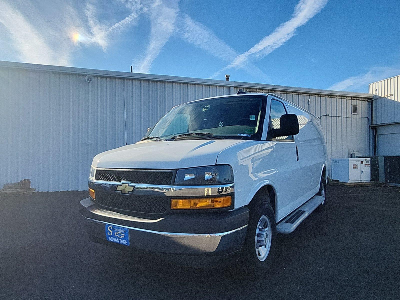 2024 Chevrolet Express Cargo Work Van's photo