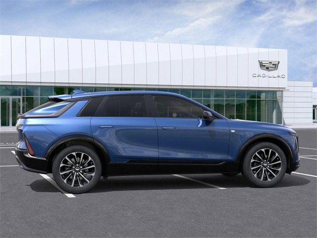 2026 Cadillac Lyriq Sport photo 4