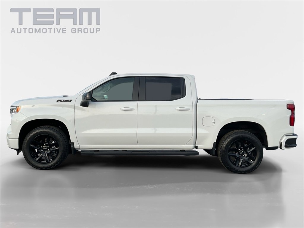 2026 Chevrolet Silverado 1500 RST photo 4