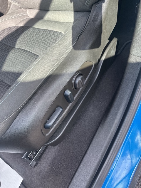 2022 Chevrolet Bolt EUV photo 10