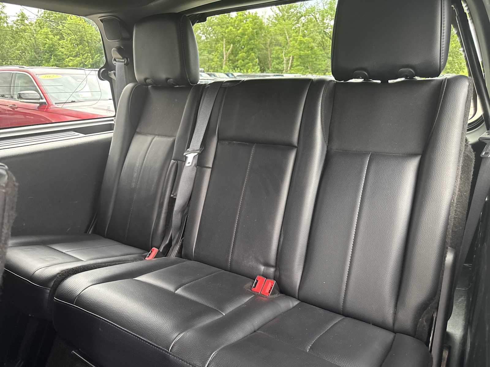 2017 Ford Expedition XLT photo 34