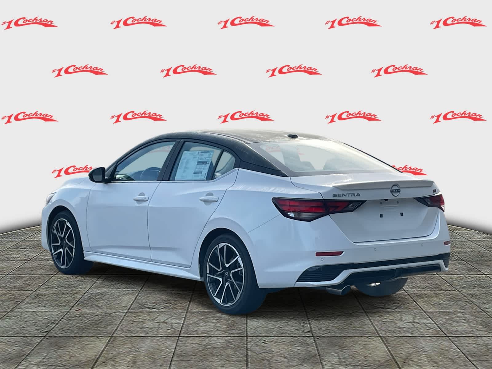 2025 Nissan Sentra SR photo 4