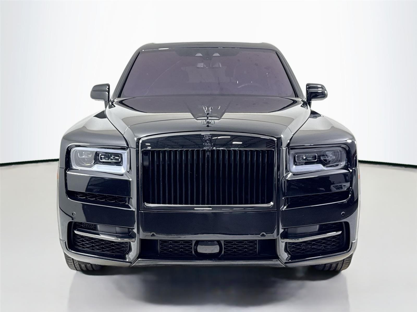 2023 Rolls Royce Cullinan Black Badge photo 11