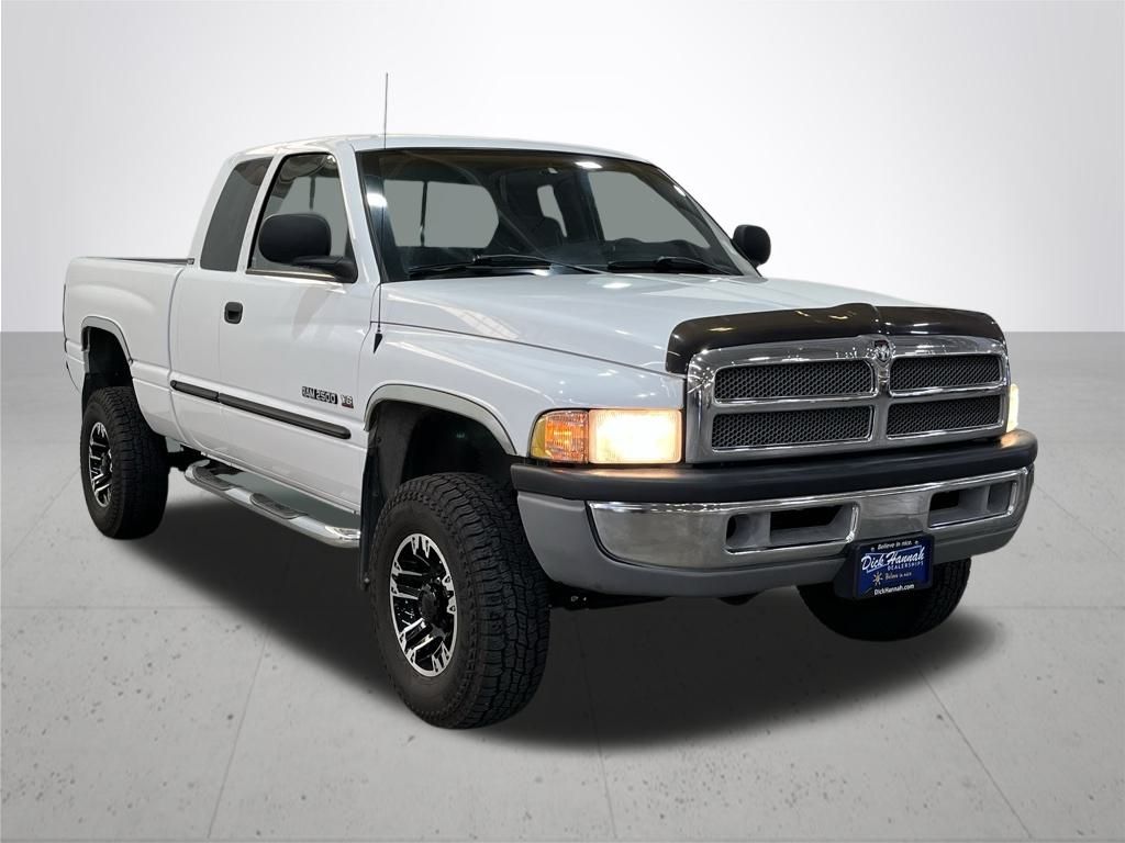 2000 Dodge Ram SLT photo 7
