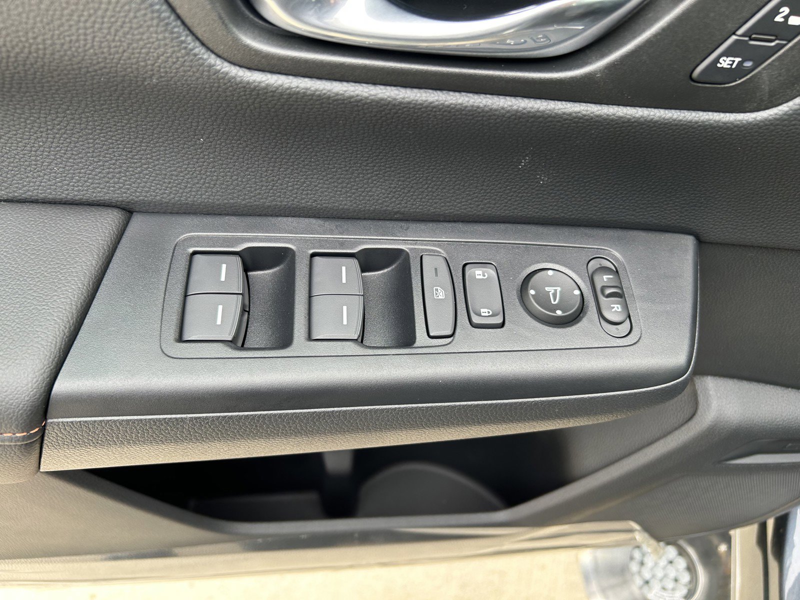 2026 Honda CR-V Sport-L Hybrid photo 9