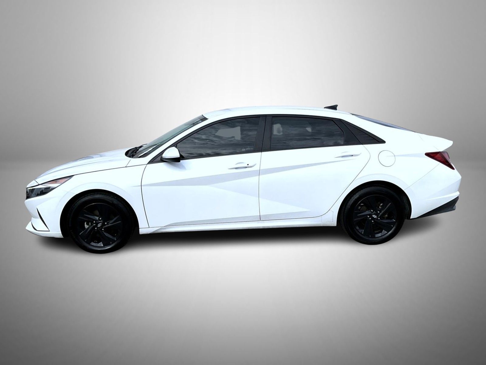 2021 Hyundai Elantra SEL photo 8