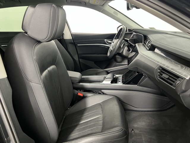 2023 Audi e-tron Premium Plus photo 29