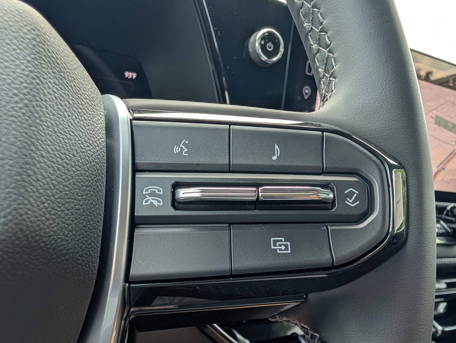 2026 Chevrolet Colorado LT photo 16