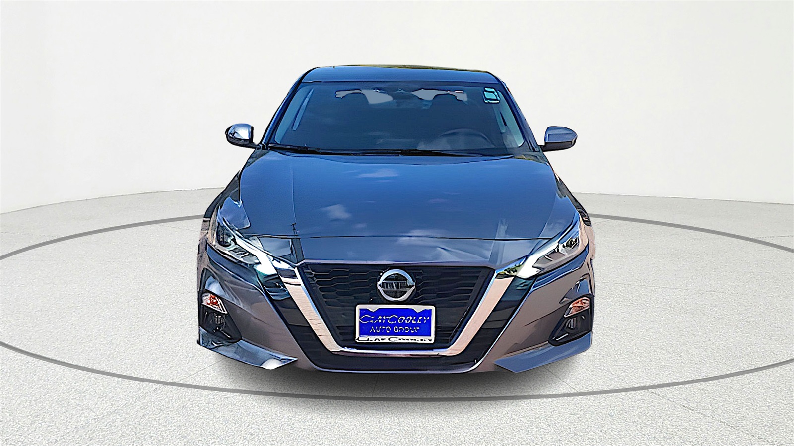 2019 Nissan Altima 2.5 SV photo 2