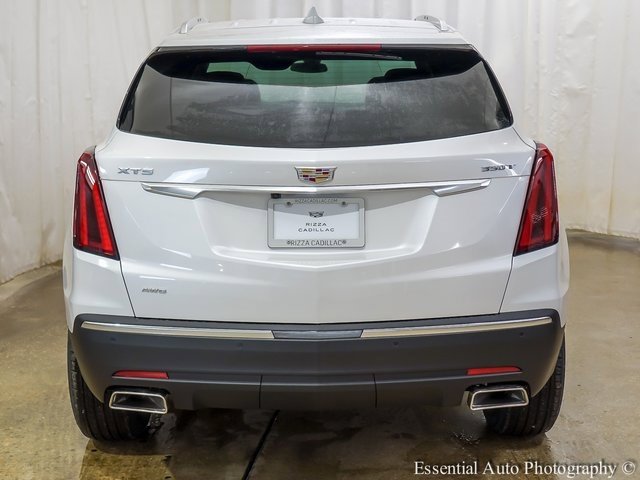 2025 Cadillac XT5 Luxury photo 5