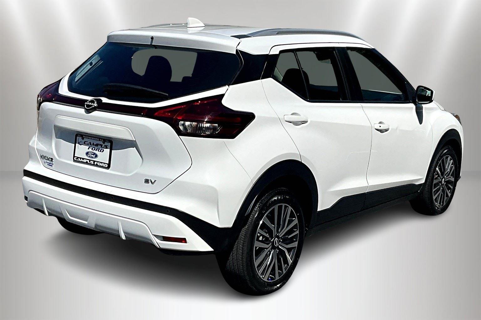 Used 2024 Nissan Kicks SV with VIN 3N1CP5CV5RL555915 for sale in Waynesboro, VA