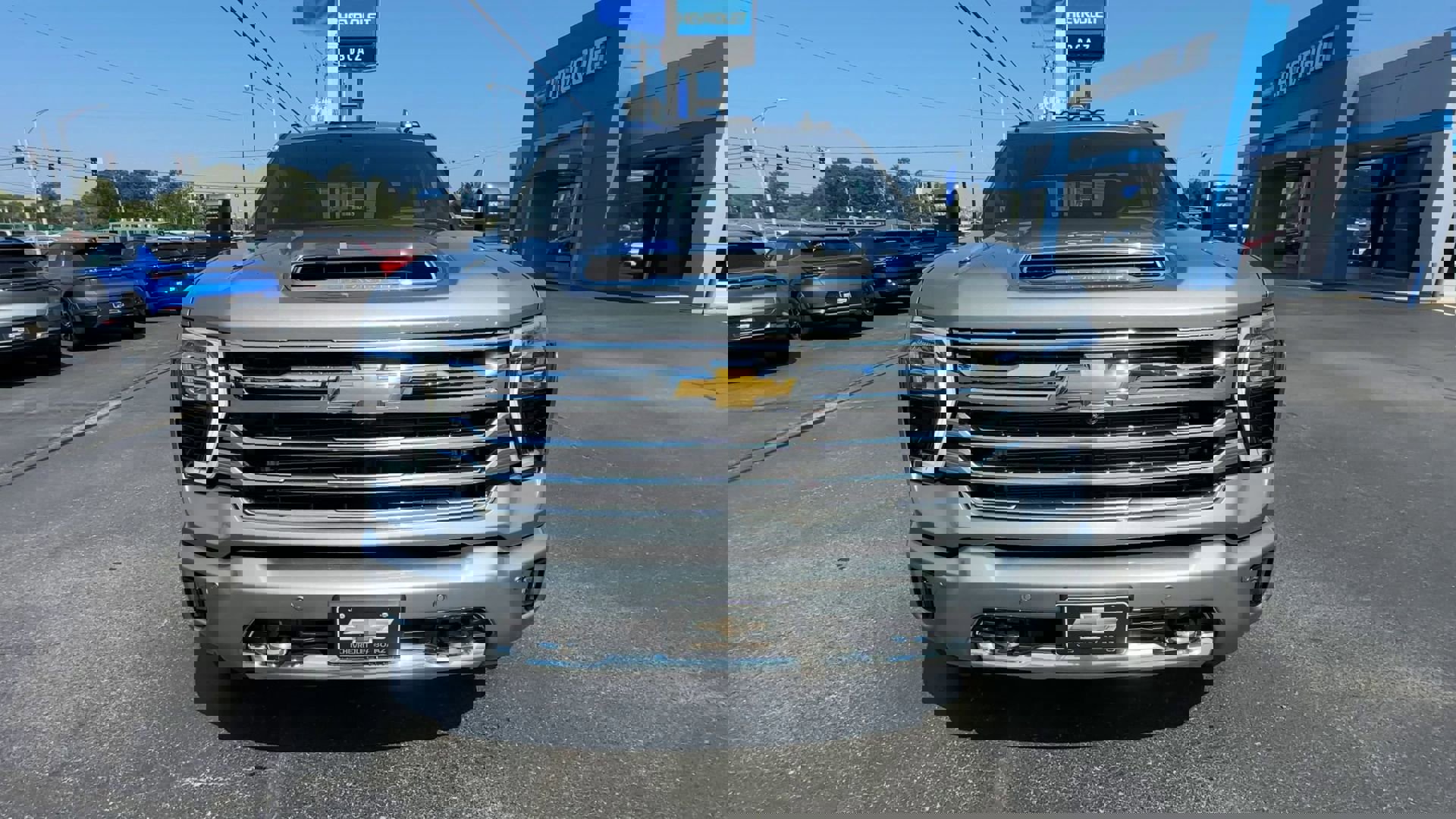 2025 Chevrolet Silverado 2500HD High Country photo 3