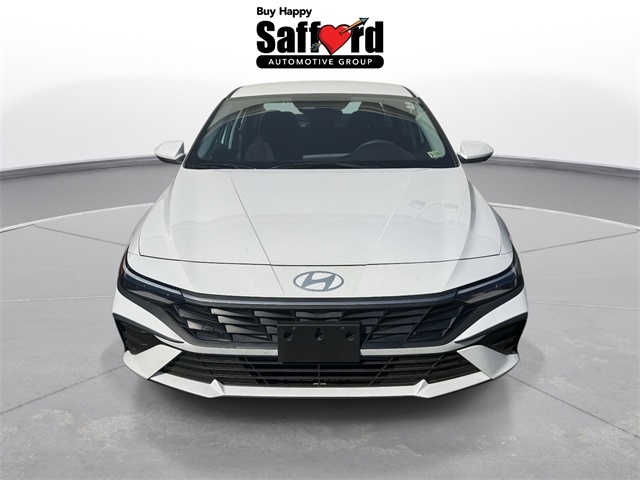 2025 Hyundai Elantra SE photo 6