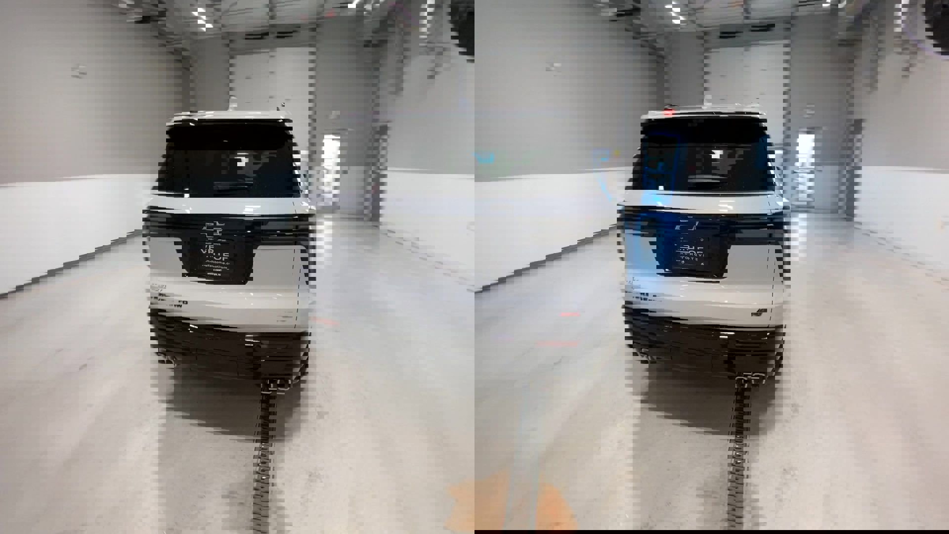 2026 Chevrolet Traverse RS photo 3