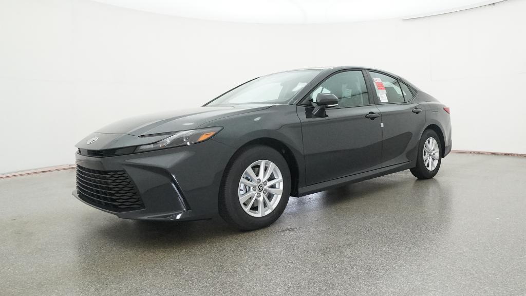 2026 Toyota Camry LE photo 3
