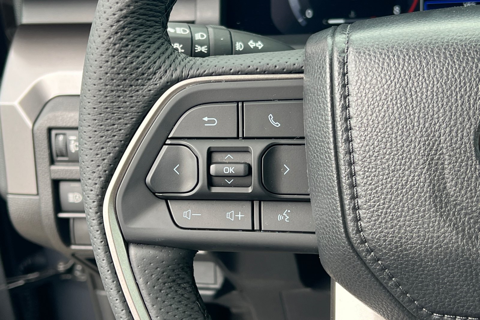 2025 Toyota Tacoma TRD Sport 4x4 Double Cab photo 25
