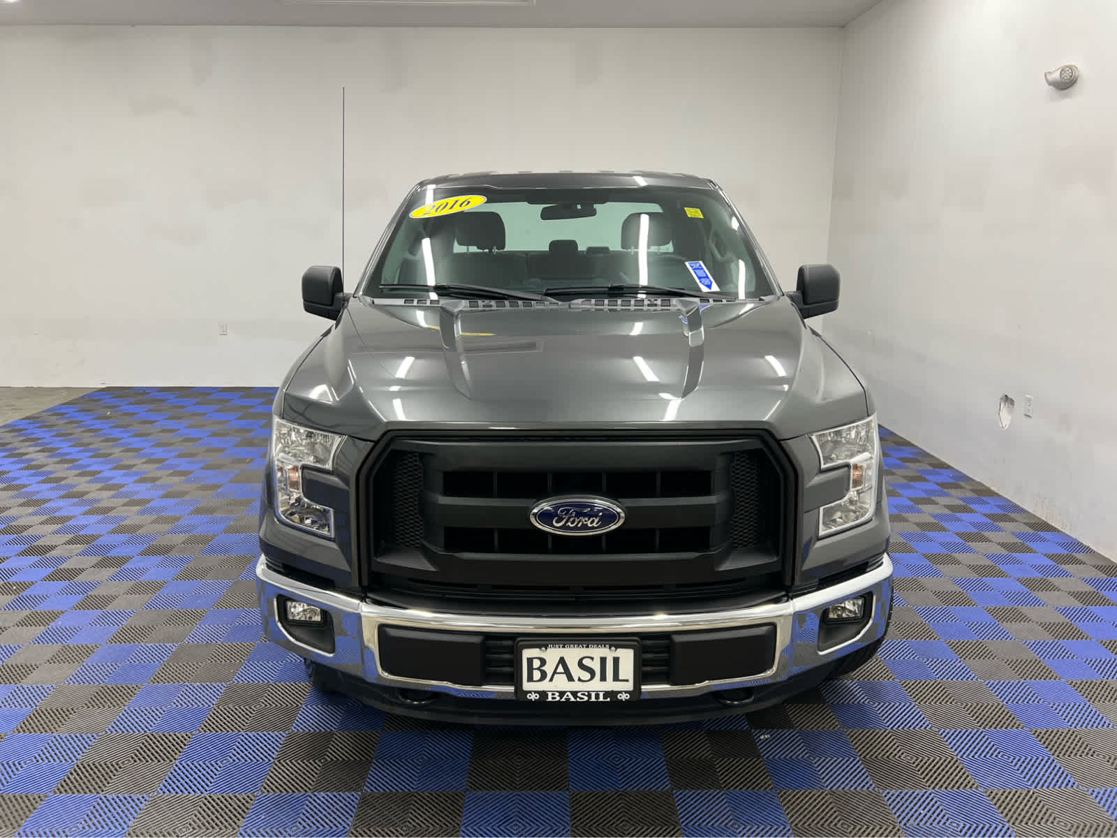 2016 Ford F-150 XL photo 3