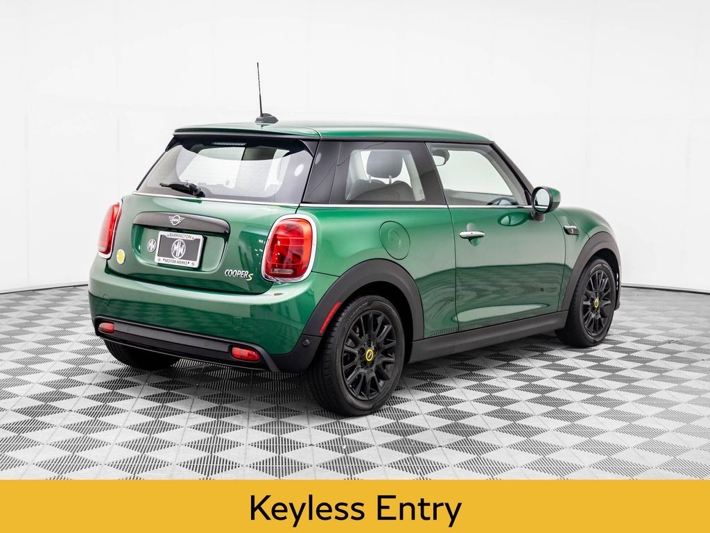2023 Mini Cooper 2 Door Hardtop SE Signature photo 6