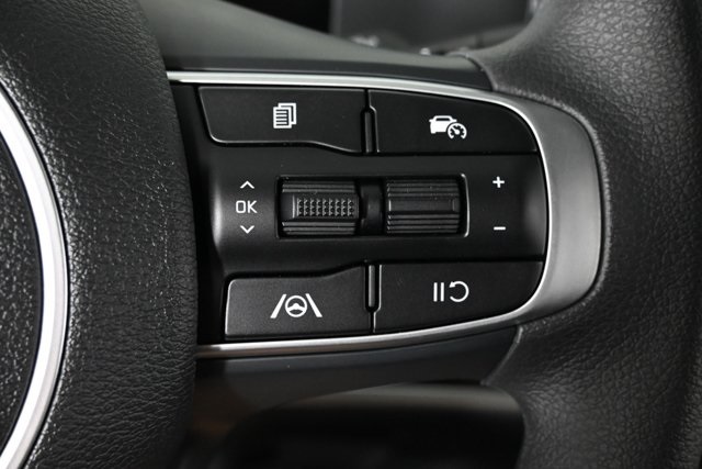 2024 Kia Sportage LX photo 11