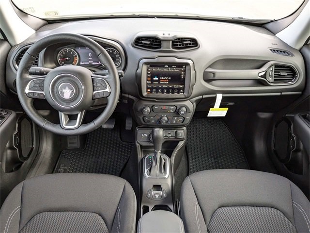 2023 Jeep Renegade Altitude photo 16
