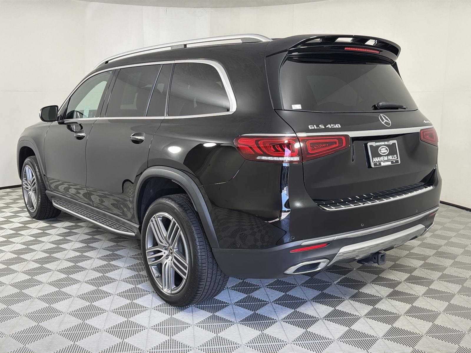 2022 Mercedes Benz GLS 450 4MATIC photo 3