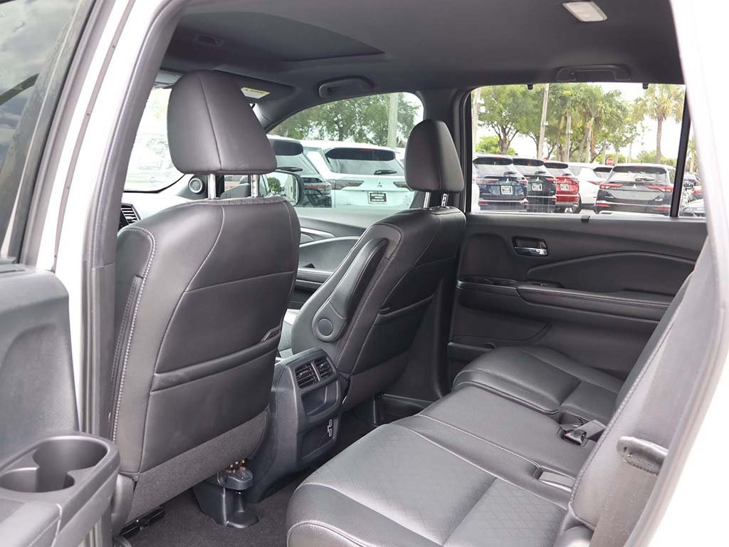 2021 Honda Passport EX-L photo 30