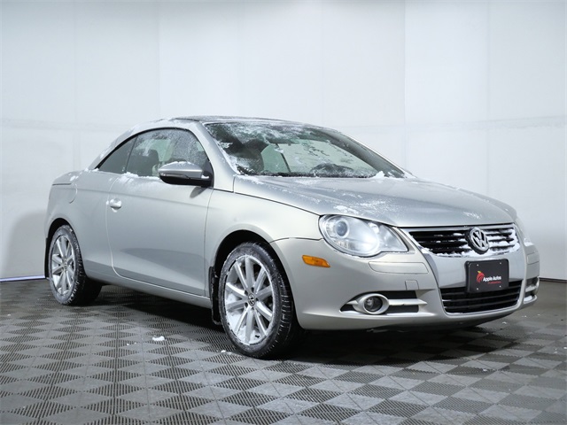 2010 Volkswagen Eos Komfort's photo