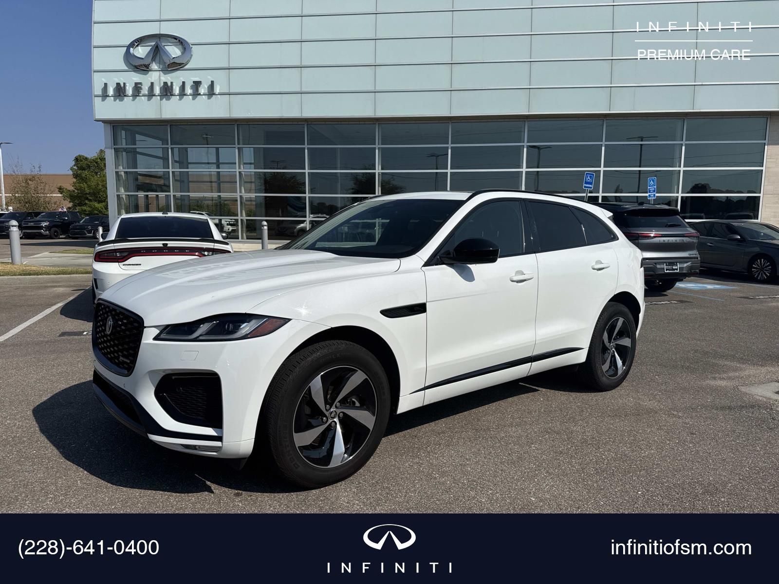 2024 Jaguar F-PACE R-Dynamic S's photo