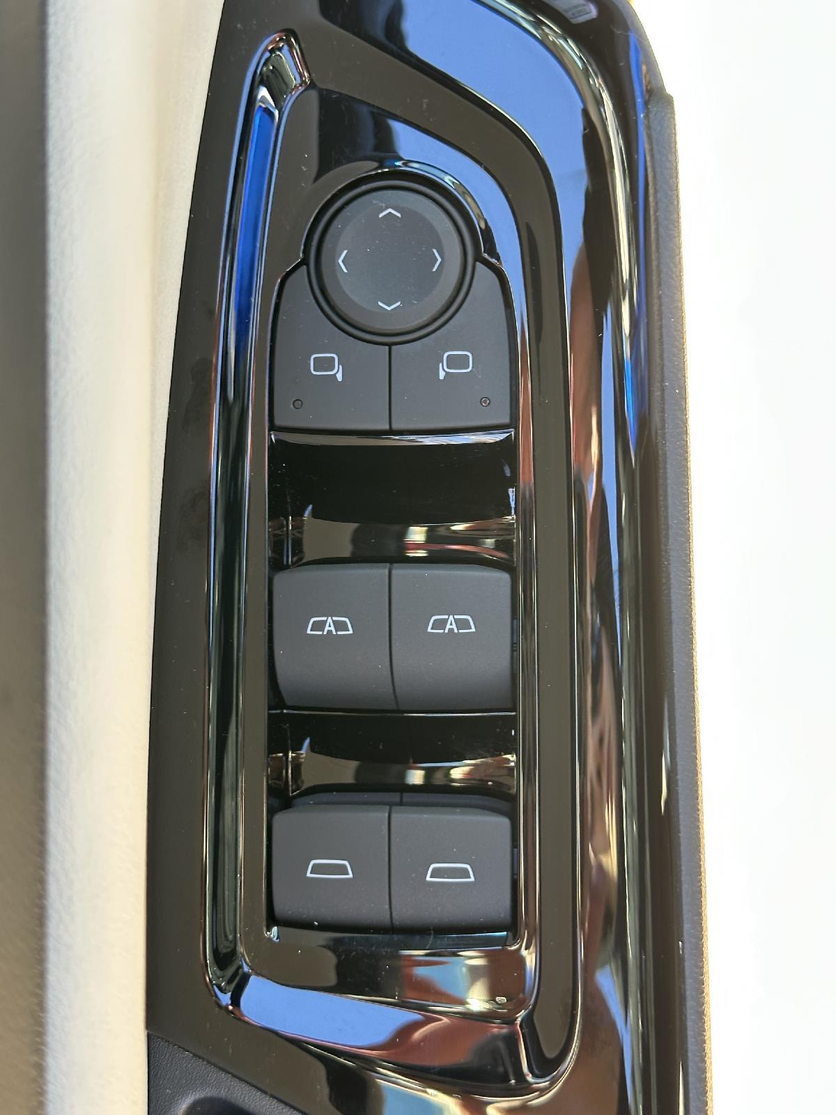 2024 Honda Prologue Touring photo 15