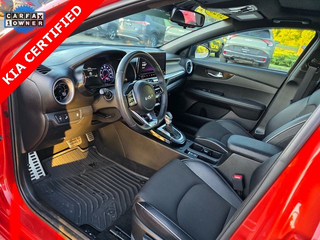 2023 Kia Forte GT-Line photo 12