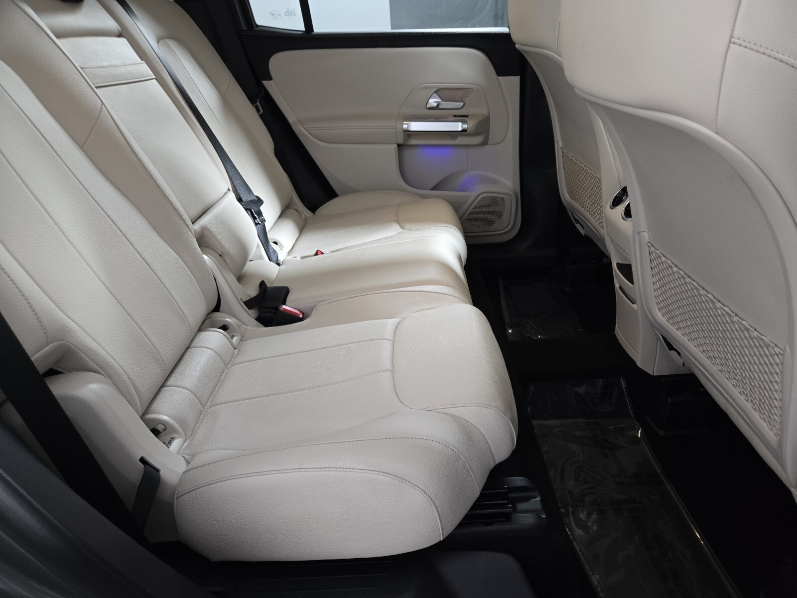 2022 Mercedes Benz GLB 250 4MATIC photo 16