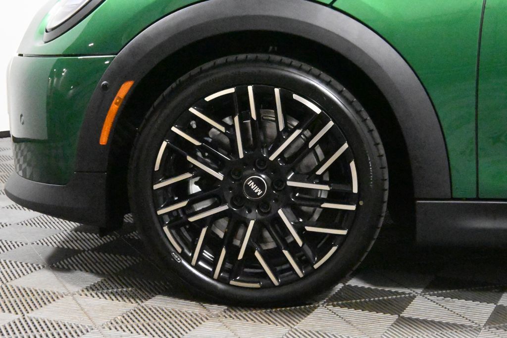 2025 Mini Cooper S photo 11