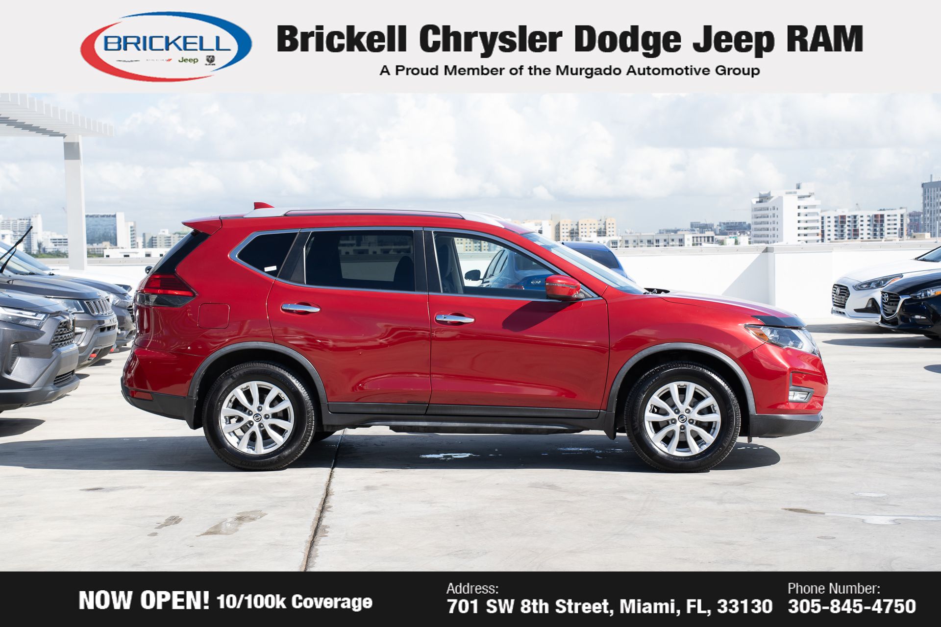 2017 Nissan Rogue SV photo 4