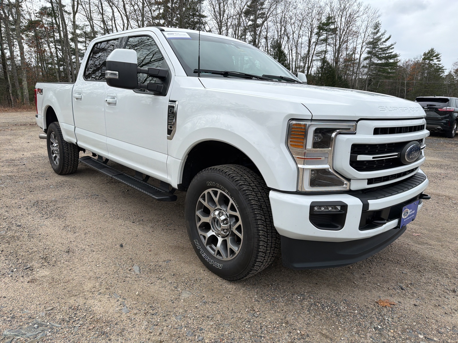 2022 Ford F-350 Super Duty Lariat's photo