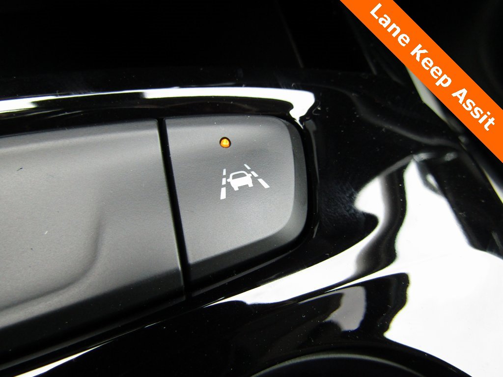 2025 Chevrolet Trax ACTIV photo 13