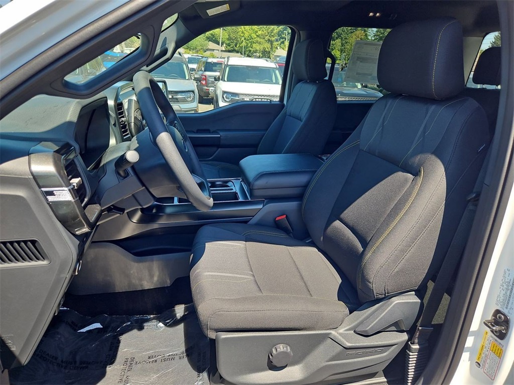2025 Ford F-150 STX photo 13
