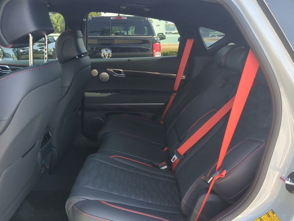 2026 Genesis GV80 Coupe 3.5T photo 13